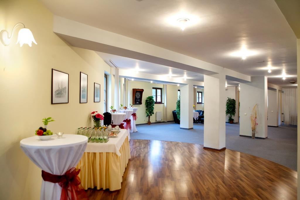 Hotel Golfer Kremnica Eksteriør billede