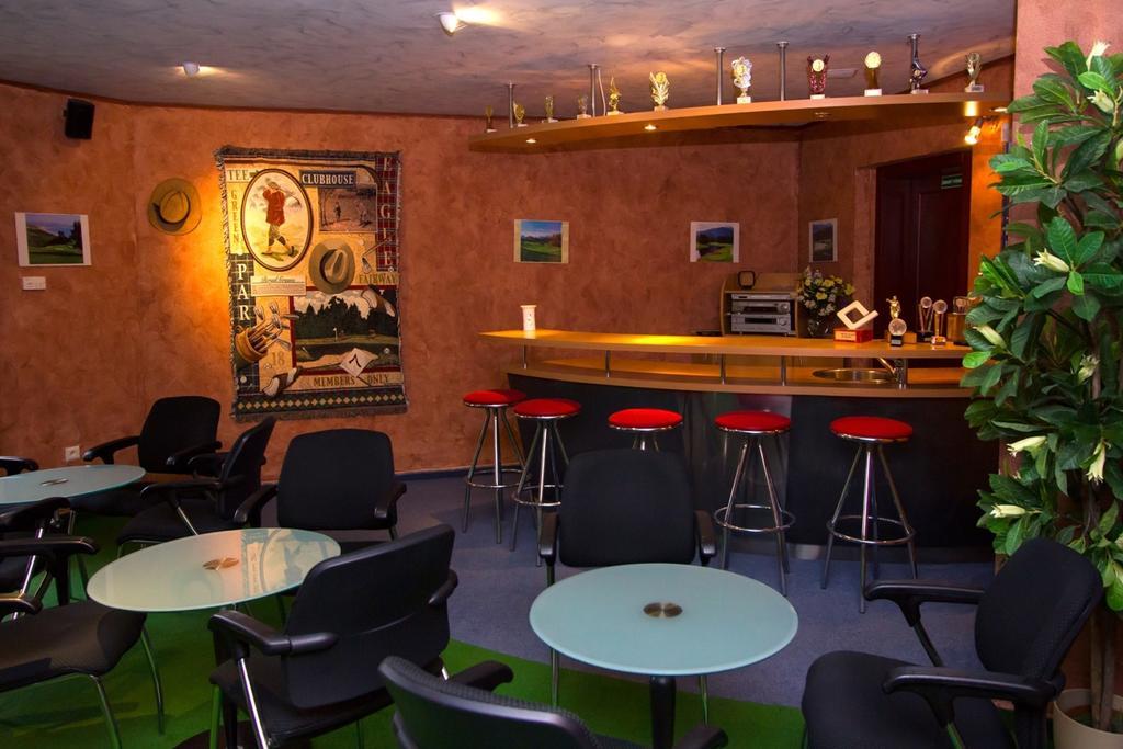 Hotel Golfer Kremnica Eksteriør billede