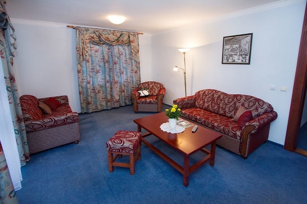 Hotel Golfer Kremnica Eksteriør billede