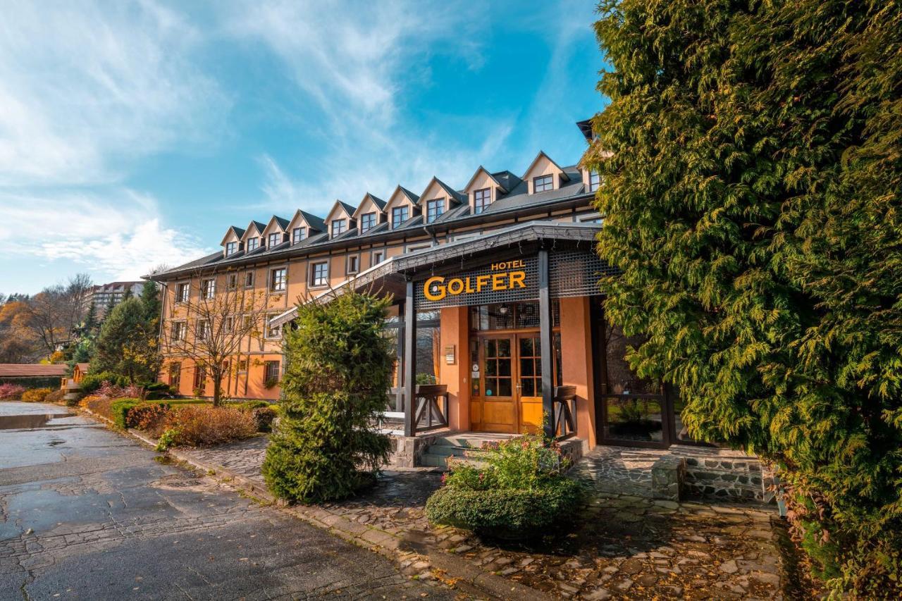 Hotel Golfer Kremnica Eksteriør billede